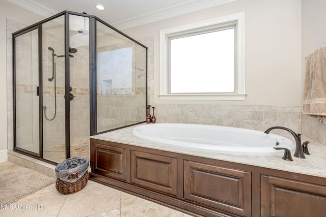 3509 Oakleigh Circle, Ocean Springs, MS 39564