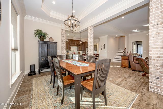 3509 Oakleigh Circle, Ocean Springs, MS 39564