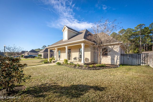 3509 Oakleigh Circle, Ocean Springs, MS 39564