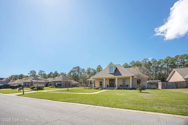 3509 Oakleigh Circle, Ocean Springs, MS 39564