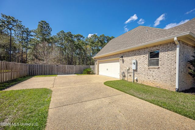 3509 Oakleigh Circle, Ocean Springs, MS 39564
