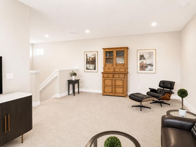2051 Brahms Ct, Lathrop, CA 95330