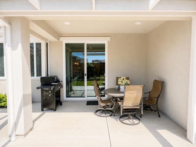 2051 Brahms Ct, Lathrop, CA 95330