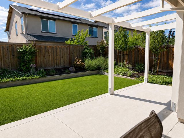 2051 Brahms Ct, Lathrop, CA 95330