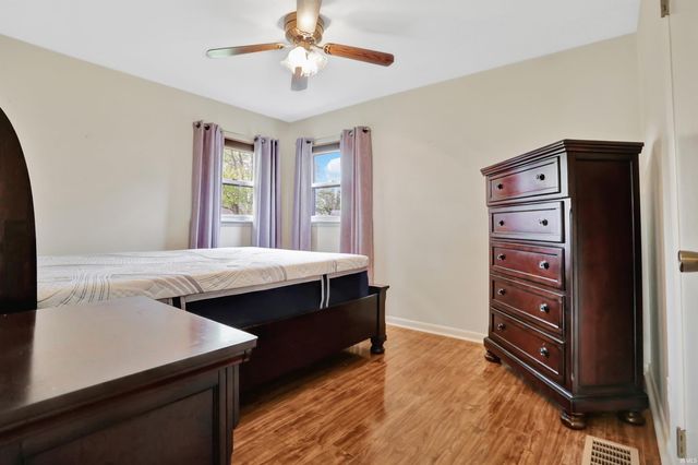 2416 Helmuth Avenue, Evansville, IN 47714