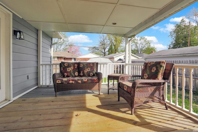 2416 Helmuth Avenue, Evansville, IN 47714