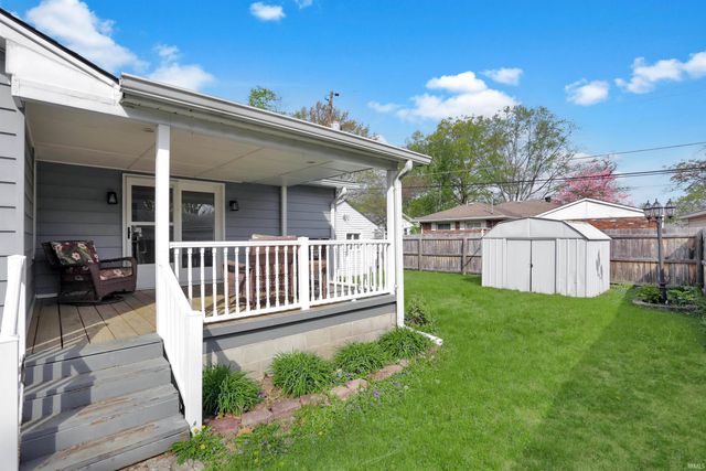 2416 Helmuth Avenue, Evansville, IN 47714