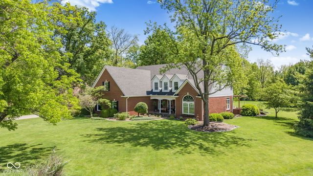 1603 S Jeanne Court, New Palestine, IN 46163