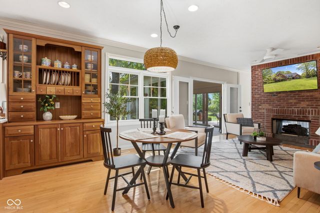 1603 S Jeanne Court, New Palestine, IN 46163