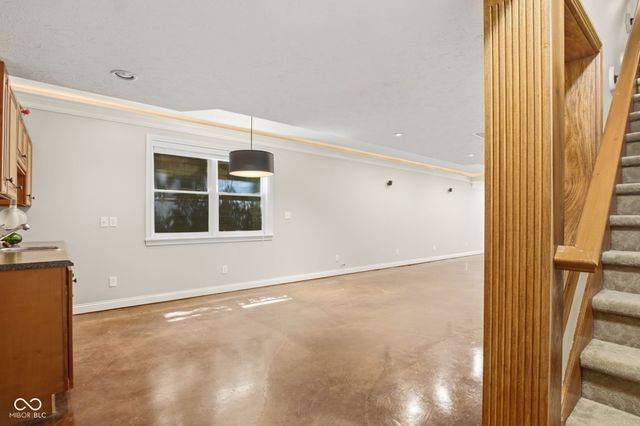 1603 S Jeanne Court, New Palestine, IN 46163