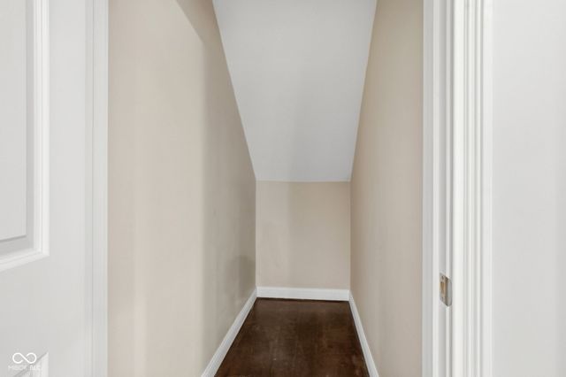 1603 S Jeanne Court, New Palestine, IN 46163