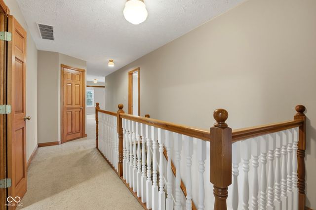 1603 S Jeanne Court, New Palestine, IN 46163