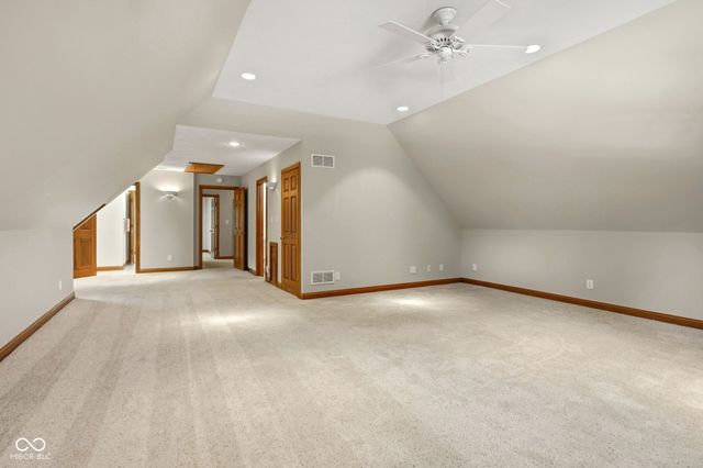 1603 S Jeanne Court, New Palestine, IN 46163
