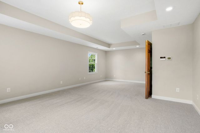 1603 S Jeanne Court, New Palestine, IN 46163