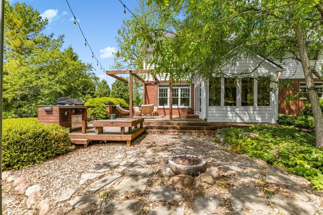 1603 S Jeanne Court, New Palestine, IN 46163