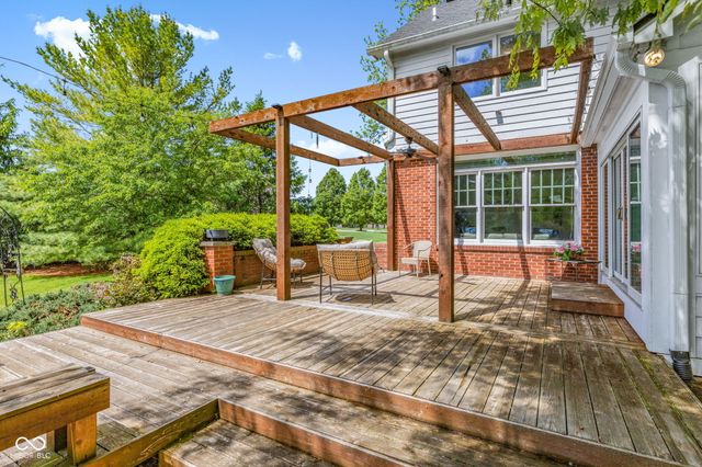 1603 S Jeanne Court, New Palestine, IN 46163