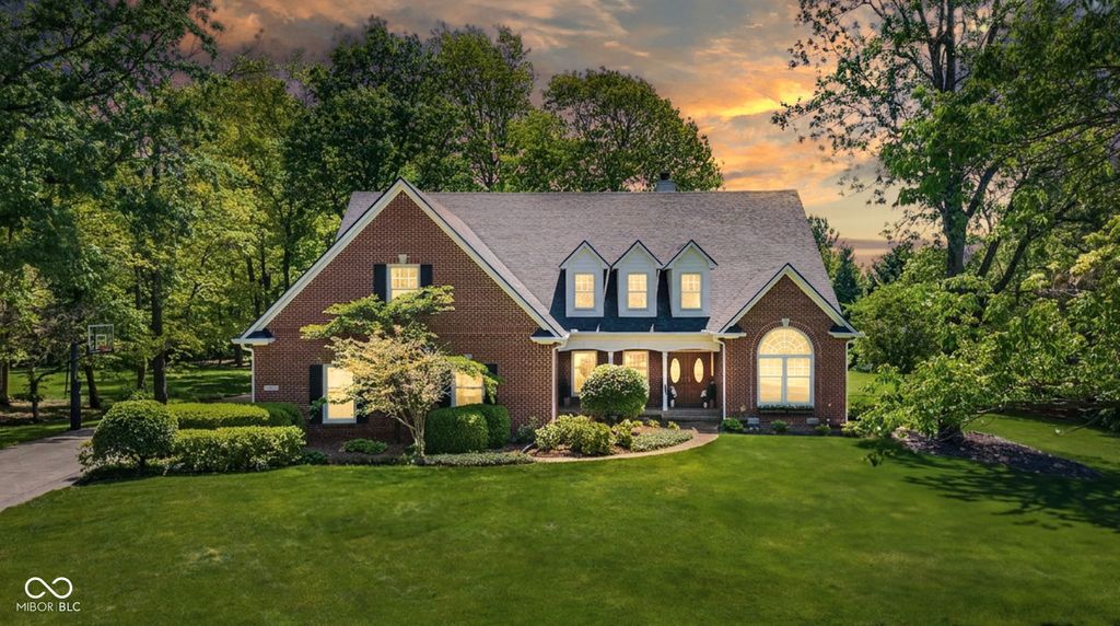 1603 S Jeanne Court, New Palestine, IN 46163
