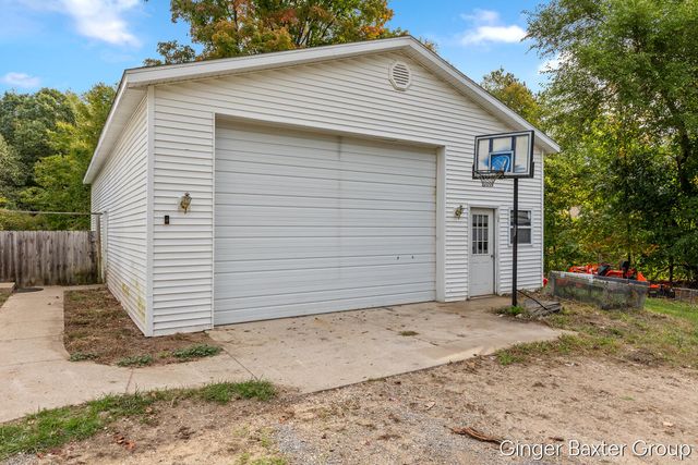 12528 76th Avenue, Allendale Twp, MI 49401