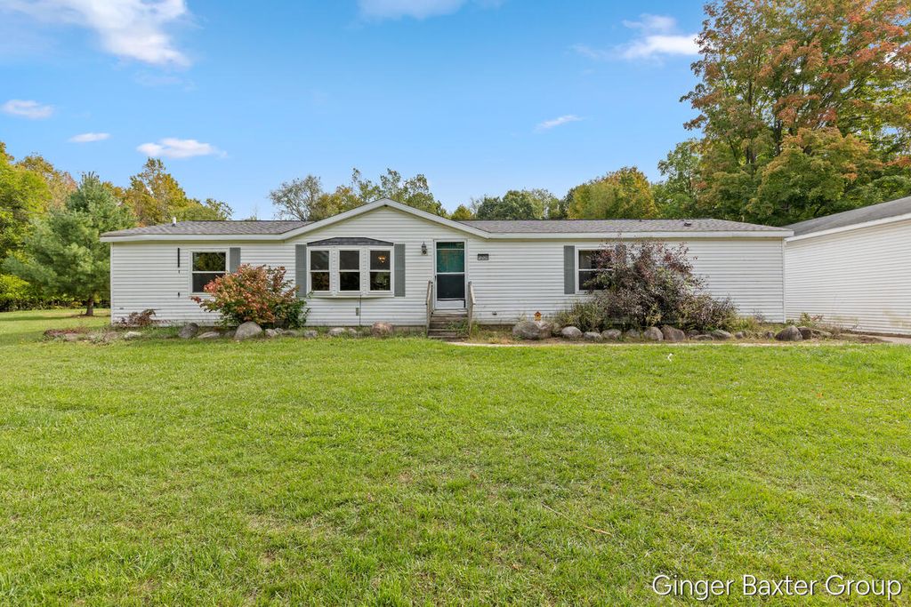 12528 76th Avenue, Allendale Twp, MI 49401