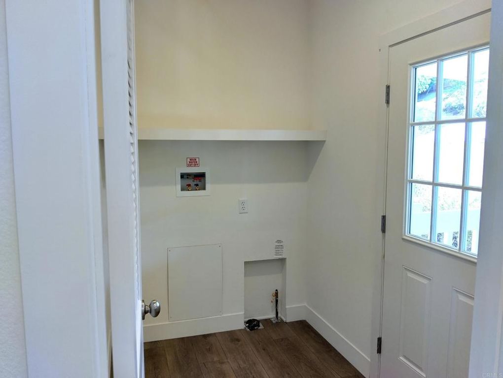 Image 18 of property listing at 718 Sycamore Avenue 170, Vista, CA 92081
