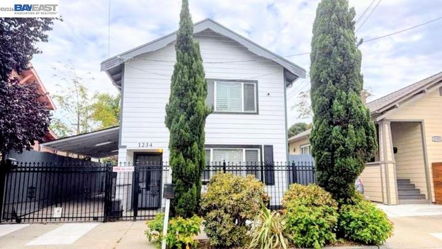 1234 Willow St, Oakland, CA 94607