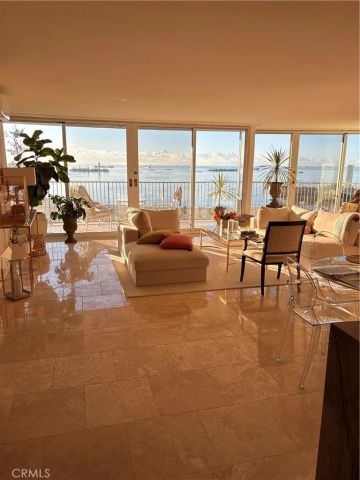 700 E Ocean 2205, Long Beach, CA 90802