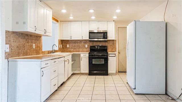 15970 Lindero Street, Victorville, CA 92395