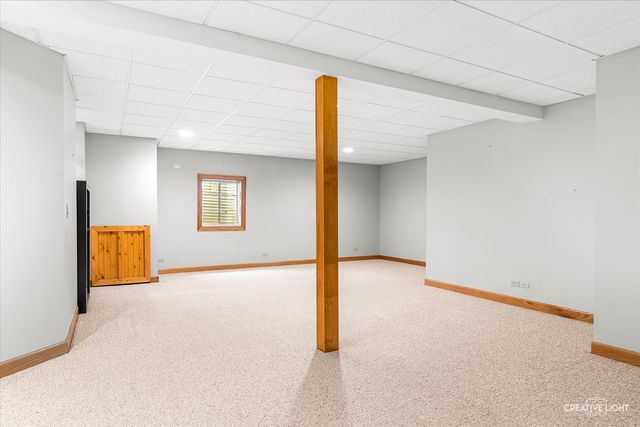 8N419 Sunny Hill Circle, Elgin, IL 60124