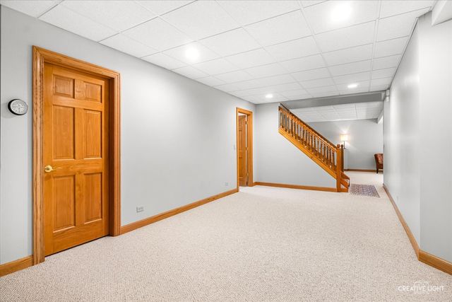 8N419 Sunny Hill Circle, Elgin, IL 60124
