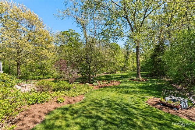 8N419 Sunny Hill Circle, Elgin, IL 60124