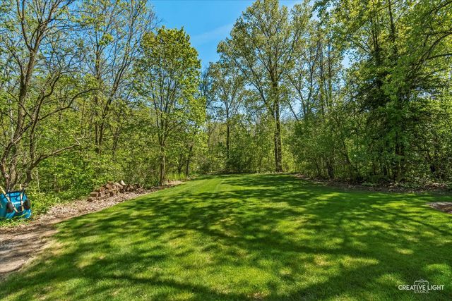 8N419 Sunny Hill Circle, Elgin, IL 60124