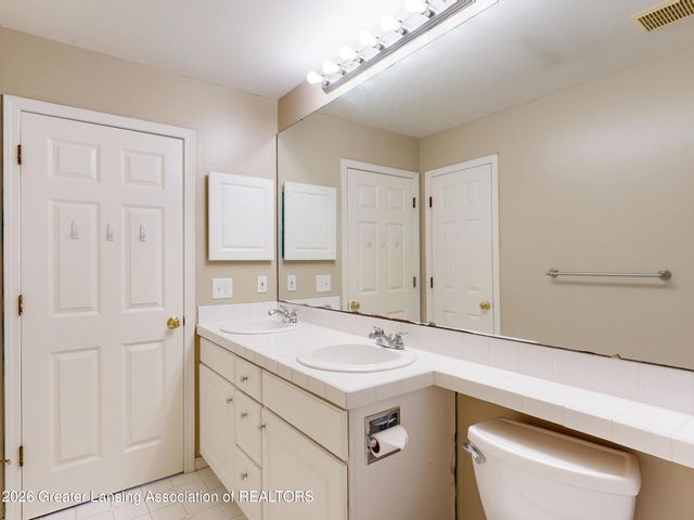 1418 Ivywood Drive, Okemos, MI 48864