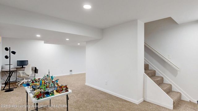 1418 Ivywood Drive, Okemos, MI 48864