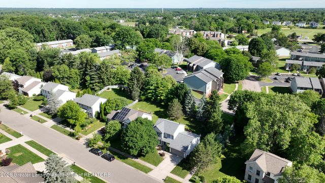 1418 Ivywood Drive, Okemos, MI 48864
