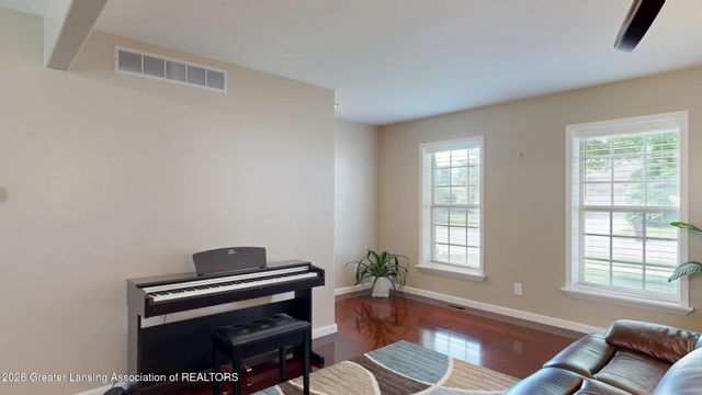 1418 Ivywood Drive, Okemos, MI 48864