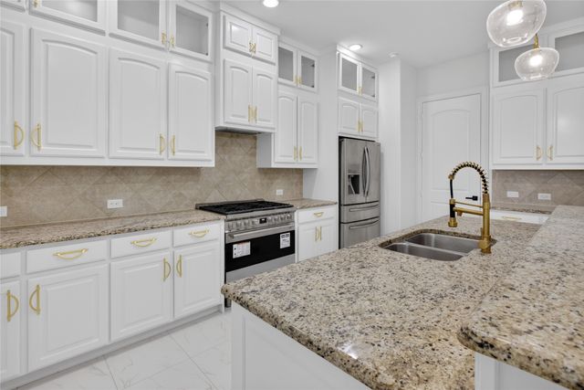 5968 Louis Lane, Frisco, TX 75035