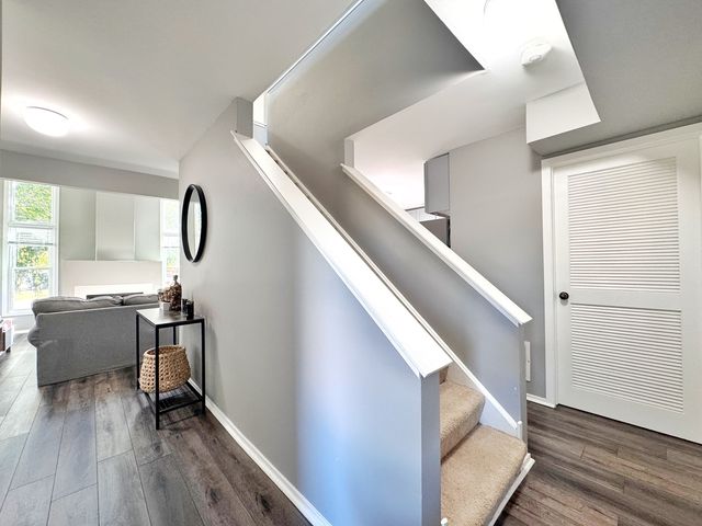 730 Hamilton Circle, Schaumburg, IL 60194