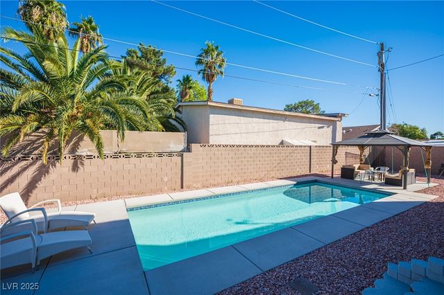 2334 North Michael Way, Las Vegas, NV 89108