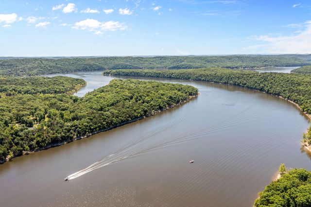 379 Turkey Tree Road, Galena, MO 65656