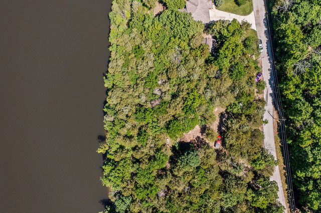 379 Turkey Tree Road, Galena, MO 65656
