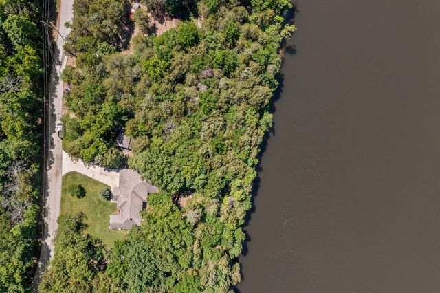 379 Turkey Tree Road, Galena, MO 65656