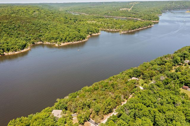 379 Turkey Tree Road, Galena, MO 65656