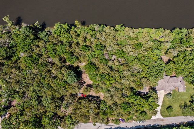 379 Turkey Tree Road, Galena, MO 65656