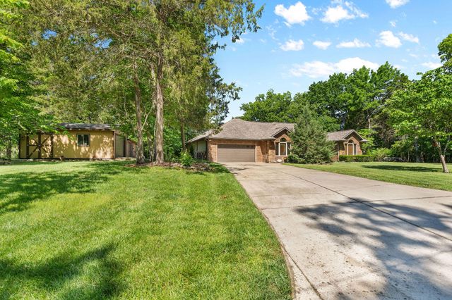 379 Turkey Tree Road, Galena, MO 65656