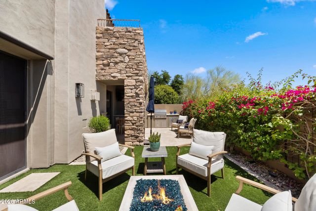 19550 N GRAYHAWK Drive 1086, Scottsdale, AZ 85255