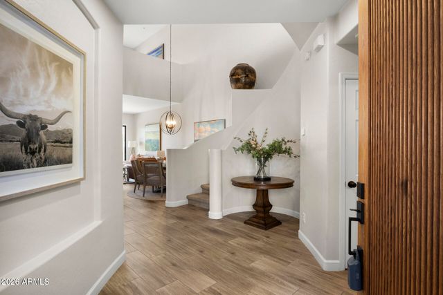 19550 N GRAYHAWK Drive 1086, Scottsdale, AZ 85255