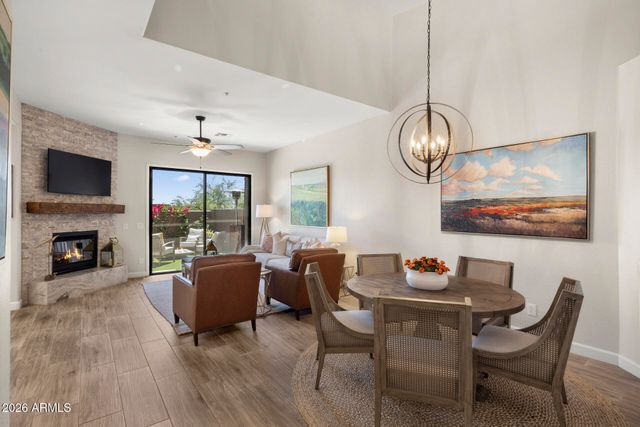 19550 N GRAYHAWK Drive 1086, Scottsdale, AZ 85255