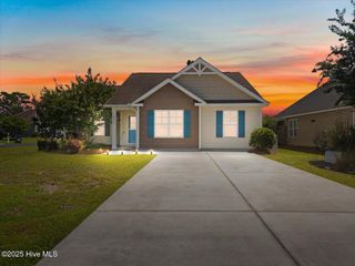 4277 Cherry Laurel Lane, Southport, NC 28461