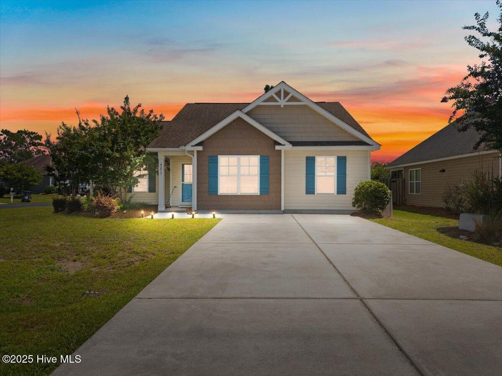 4277 Cherry Laurel Lane, Southport, NC 28461