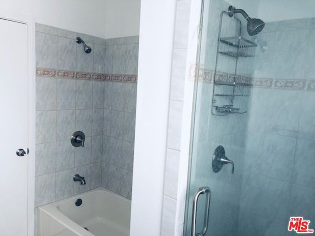 1610 Hauser Boulevard, Los Angeles, CA 90019